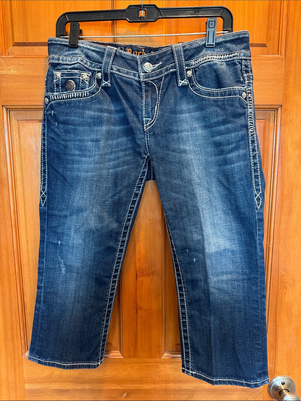 Rock Revival Women’s Denim Jean Capri Dark Wash Embroidered Size 30